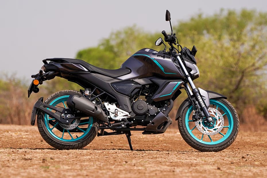 Yamaha FZ S Hybrid Showroom in Trimbak Road-Torque Motors