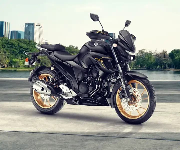 Yamaha FZ S Showroom Near Trimbak Road-Torque Motors